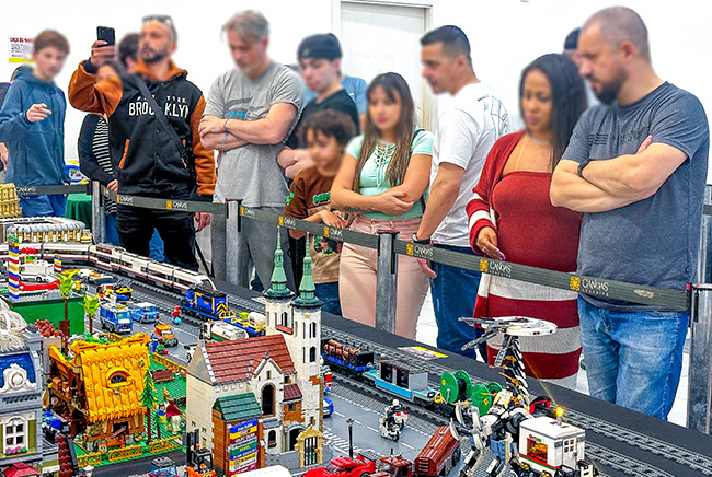 Expo BRICKERS